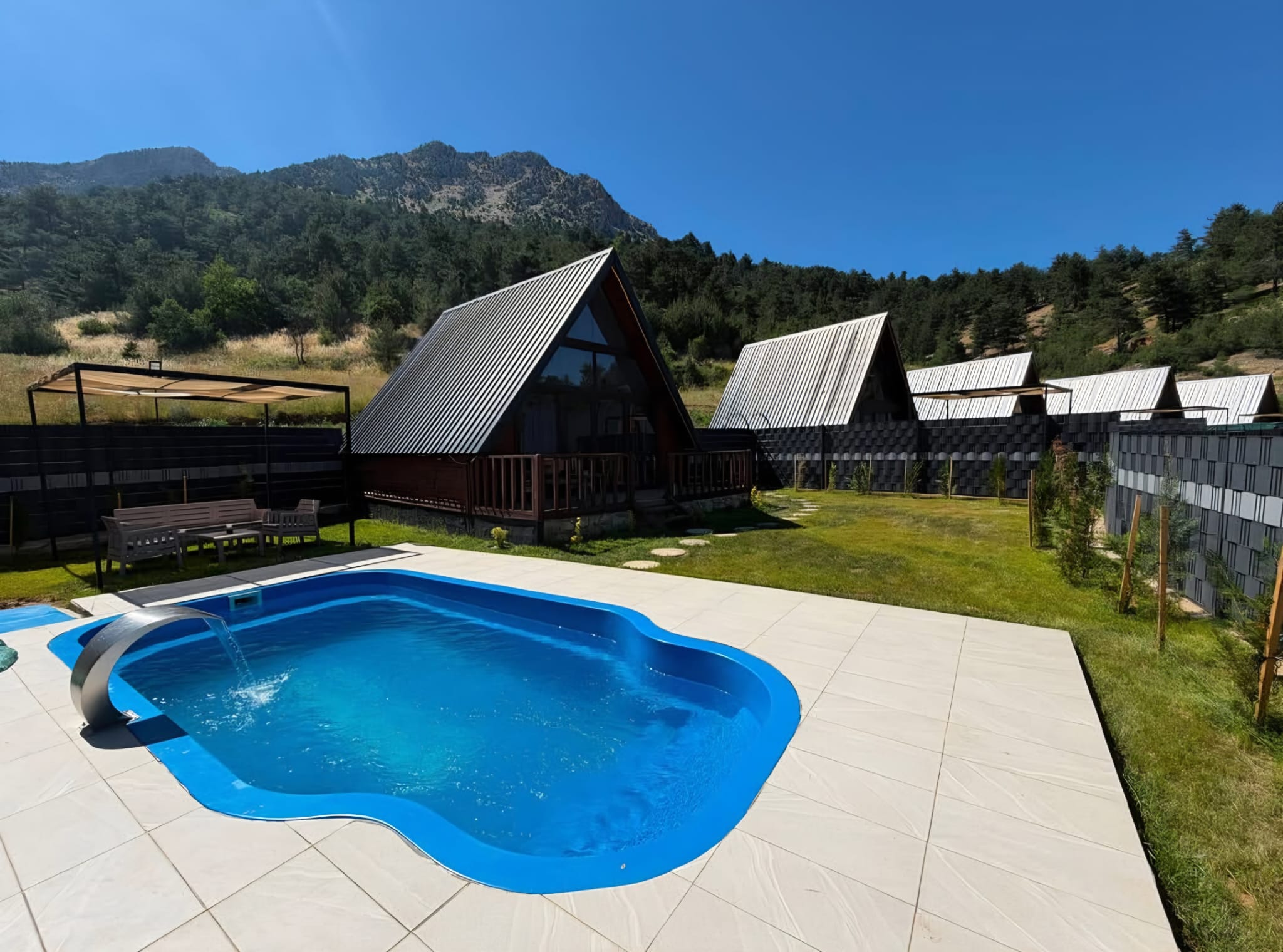 Ekstra Suit Bungalov
